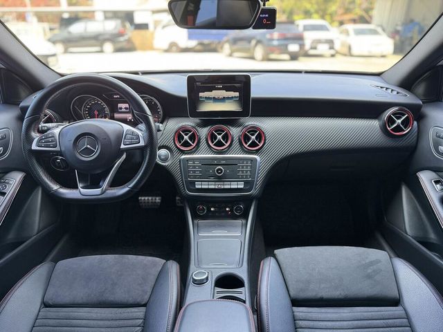 M-BENZ賓士 A250  第7張相片
