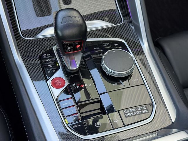 BMW寶馬 X6 M  第15張相片