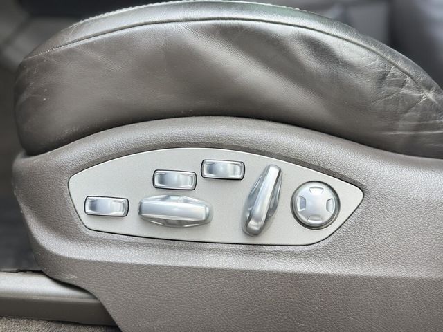 PORSCHE保時捷 MACAN TURBO  第17張相片