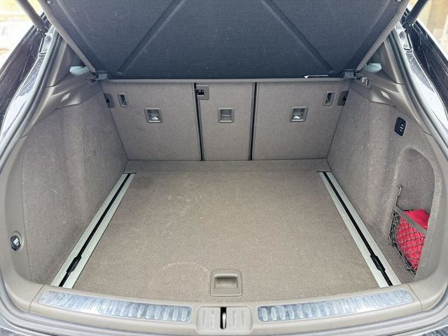 PORSCHE保時捷 MACAN TURBO  第18張相片