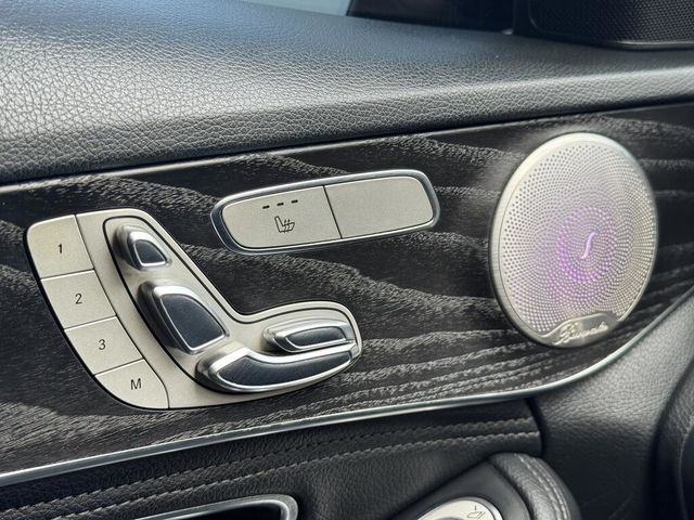 M-BENZ賓士 C300  第15張相片