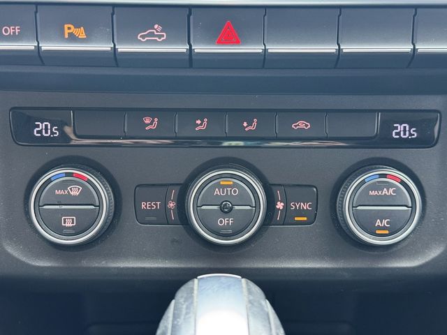 VOLKSWAGEN福斯 AMAROK  第13張相片