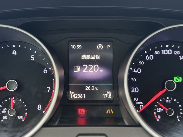 VOLKSWAGEN福斯 TIGUAN  第9張相片