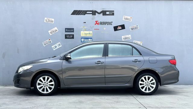 TOYOTA豐田 ALTIS  第3張相片