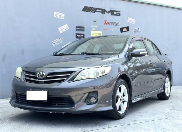 TOYOTA豐田 ALTIS  第2張相片