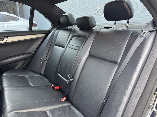 M-BENZ賓士 C250  第16張相片