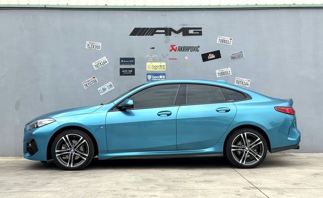 BMW寶馬 218I M SPORT  第3張相片