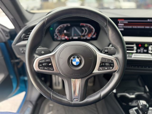 BMW寶馬 218I M SPORT  第8張相片