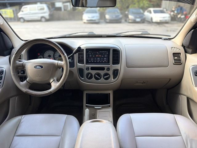 FORD福特 ESCAPE  第7張相片