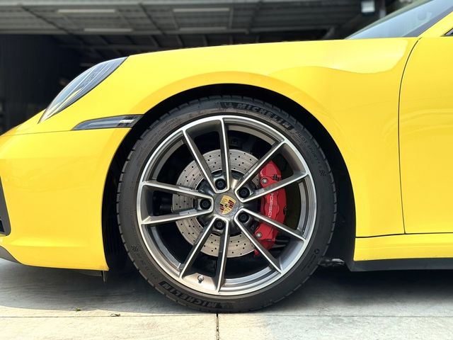 PORSCHE保時捷 911 CARRERA 4S  第18張相片