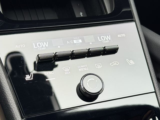 PORSCHE保時捷 CAYENNE  第16張相片