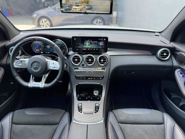 M-BENZ賓士 GLC43 AMG COUPE  第7張相片