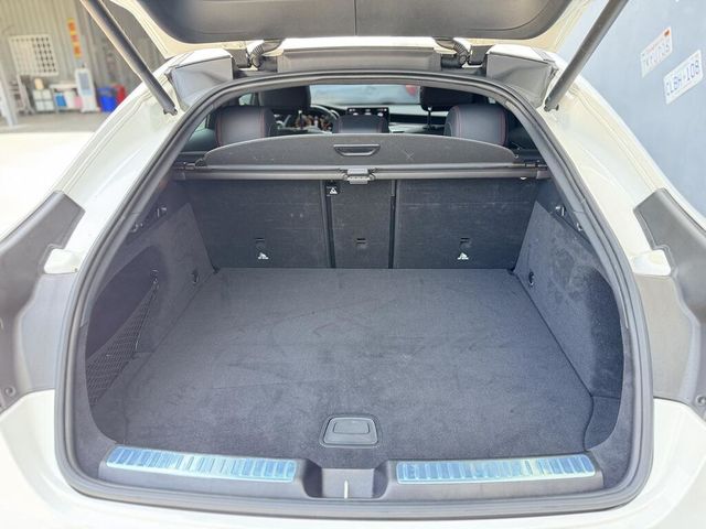 M-BENZ賓士 GLC43 AMG COUPE  第18張相片