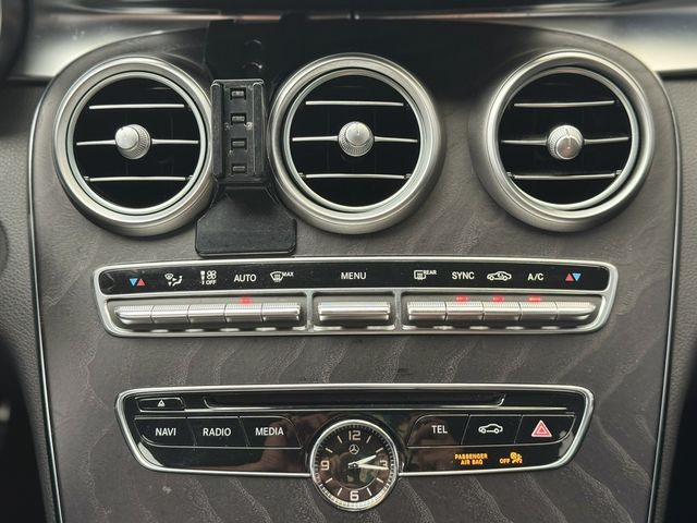 M-BENZ賓士 C300  第13張相片