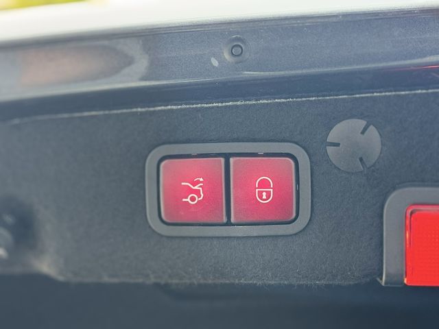 M-BENZ賓士 C300  第19張相片