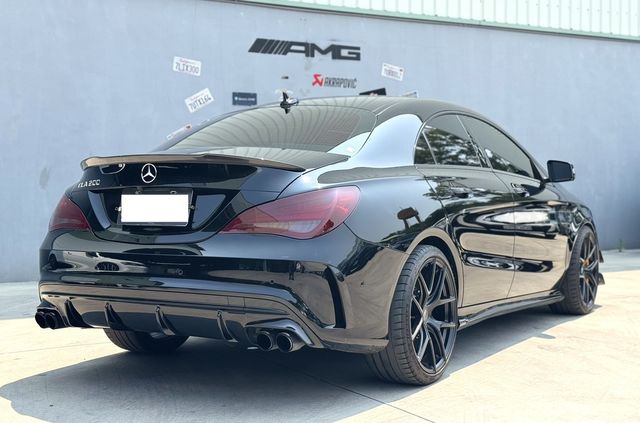 M-BENZ賓士 CLA200  第4張相片
