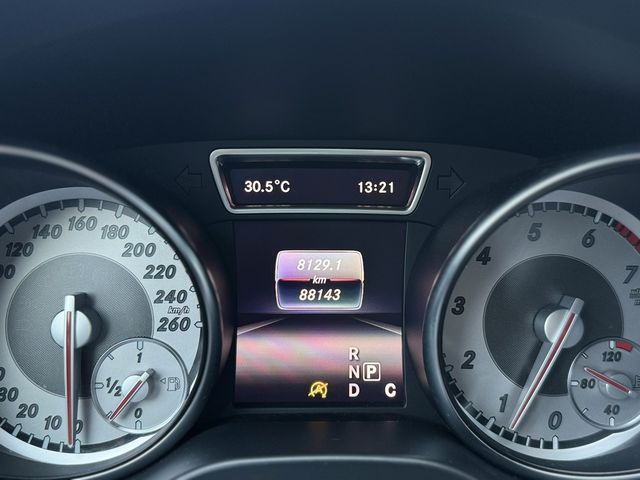 M-BENZ賓士 CLA200  第9張相片