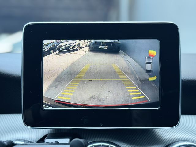 M-BENZ賓士 CLA200  第11張相片