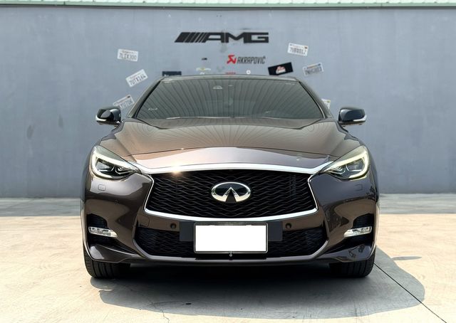 INFINITI無限 Q30  第1張相片