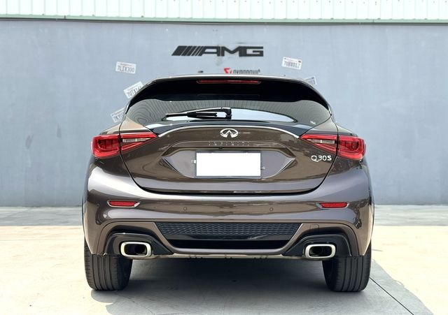 INFINITI無限 Q30  第5張相片