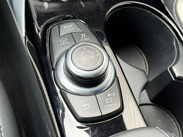 INFINITI無限 Q30  第13張相片