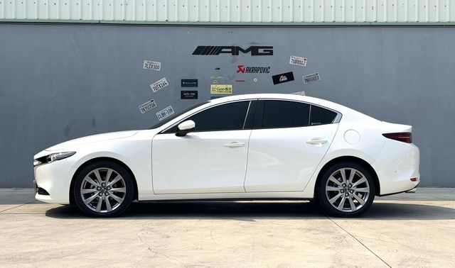 MAZDA馬自達 MAZDA 3  第3張相片