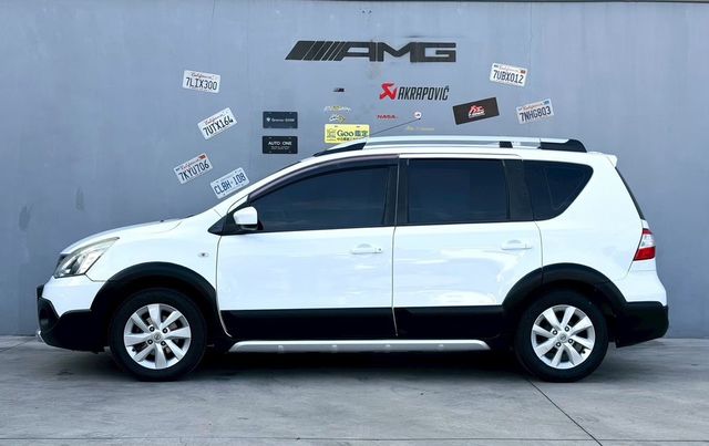 NISSAN日產 LIVINA  第3張相片