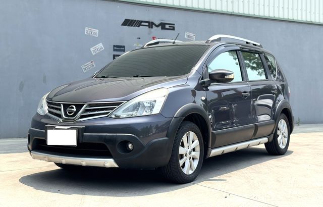 NISSAN日產 LIVINA  第2張相片