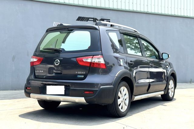 NISSAN日產 LIVINA  第4張相片