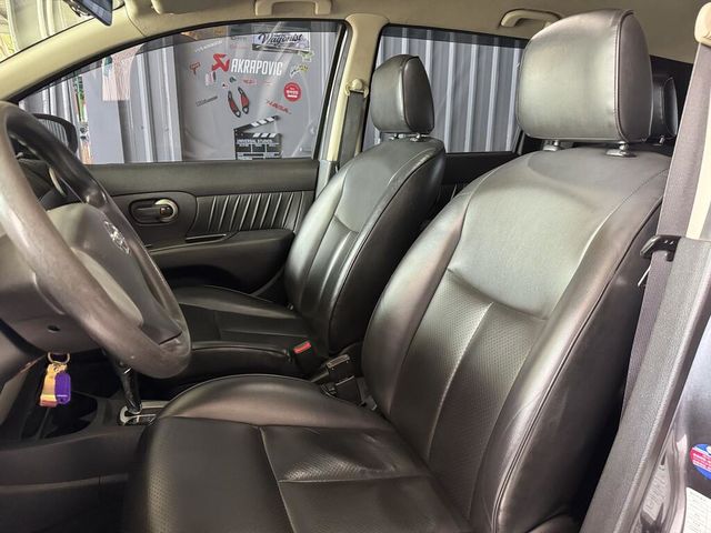 NISSAN日產 LIVINA  第13張相片