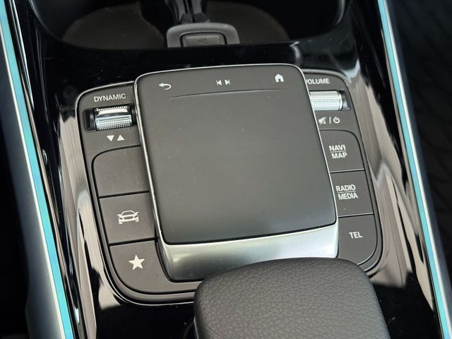 M-BENZ賓士 GLB250  第14張相片