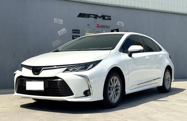 TOYOTA豐田 ALTIS  第2張相片