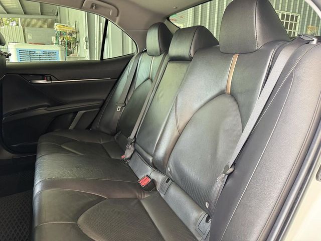 TOYOTA豐田 CAMRY  第17張相片