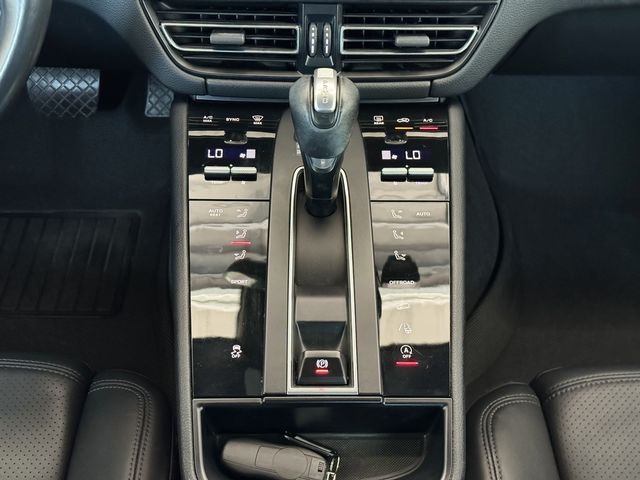 PORSCHE保時捷 MACAN  第13張相片