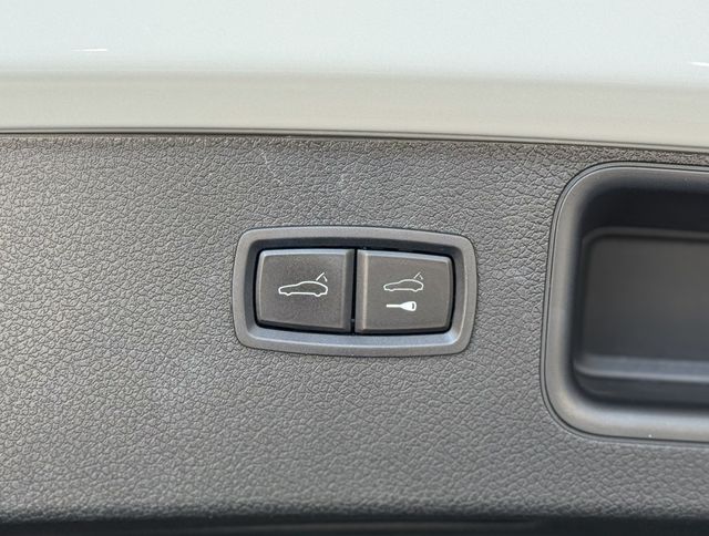 PORSCHE保時捷 MACAN  第19張相片