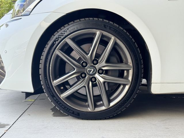 LEXUS凌志 IS 300  第18張相片