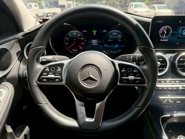 M-BENZ賓士 C200  第8張相片