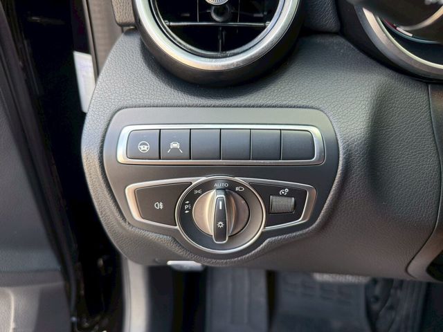 M-BENZ賓士 C200  第14張相片