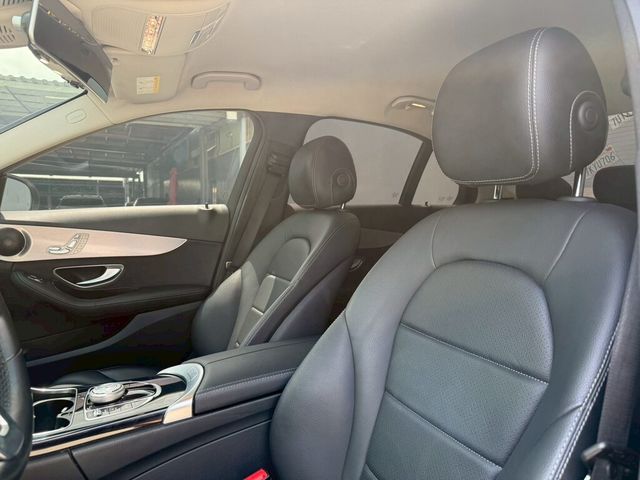 M-BENZ賓士 C200  第17張相片