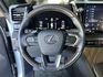 LEXUS凌志 LM350H  第8張縮圖