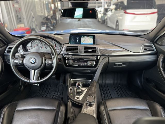 BMW寶馬 M3  第7張相片
