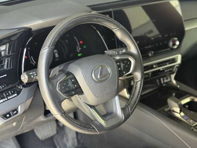 LEXUS凌志 RX350H  第6張相片