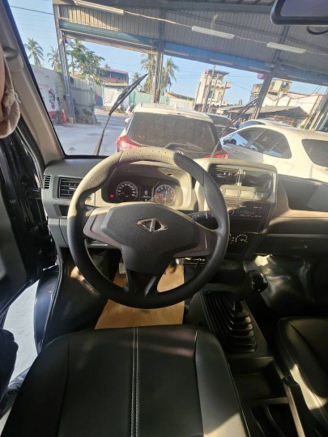 ✔1500cc 手排✔原鈑件✔里程保證✔電子後照鏡✔循跡防滑✔ABS✔原廠胎壓✔木床✔認證車  第6張相片