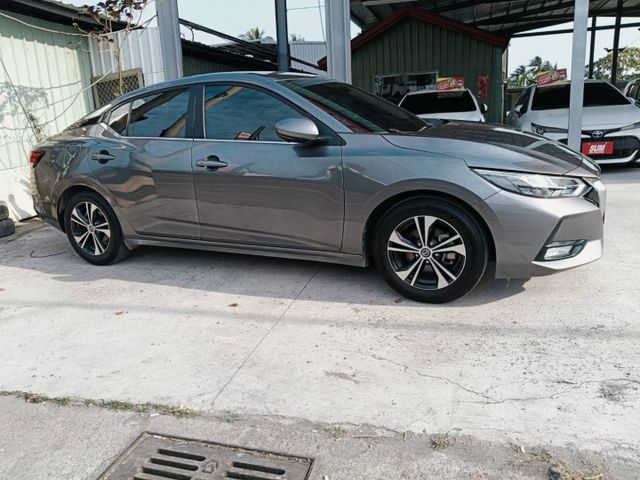 ☑一手車☑原廠保養☑尊爵智駕版☑定速巡航☑盲點☑360環景☑LED頭燈 ☑IKEY免鑰匙系統☑車道偏移  第2張相片