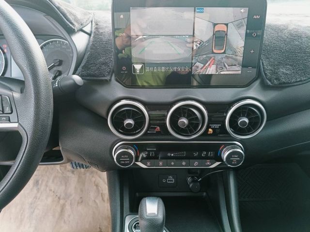 ☑一手車☑原廠保養☑尊爵智駕版☑定速巡航☑盲點☑360環景☑LED頭燈 ☑IKEY免鑰匙系統☑車道偏移  第6張相片