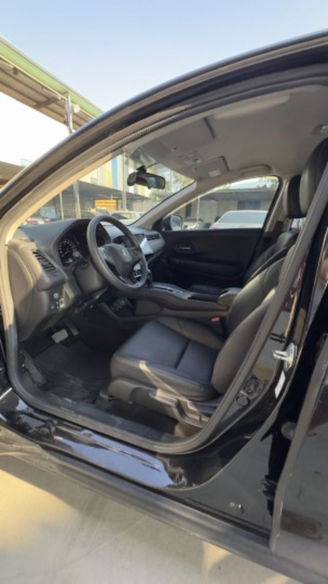 ☑VTI-S☑安卓機☑恆溫空調☑定速巡航☑胎壓監測☑AUTO HOLD☑IKEY免鑰☑低里程  第9張相片