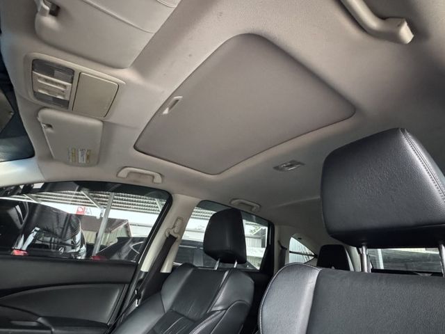 ✔2.4 VTi-S✔天窗✔定速✔循跡防滑✔四安✔影音✔衛星導航✔雙區恆溫✔抬頭顯示器✔安卓機✔里程保證  第6張相片