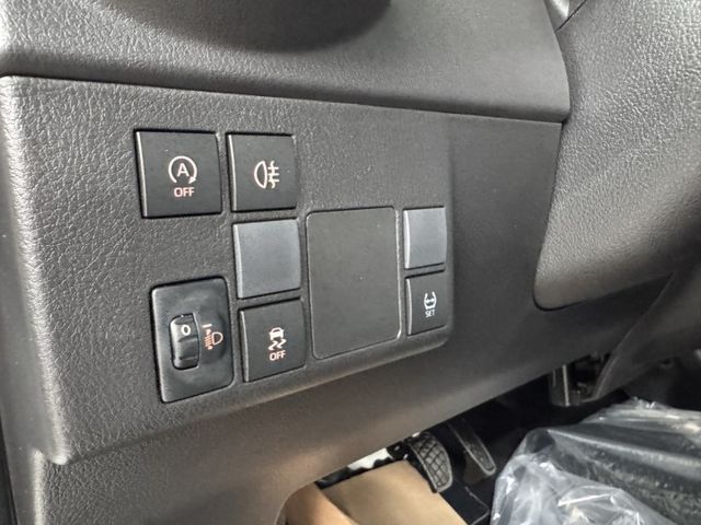 ✔全新2025年領牌✔自牌小貨車✔原廠保固4年12萬公里  第11張相片