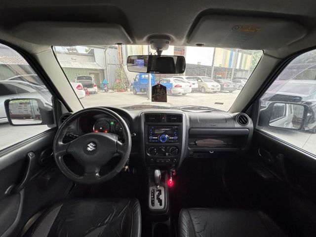 ✔入庫整備中✔四輪傳動✔里程保證✔低里程✔上山下海小幫手  第5張相片