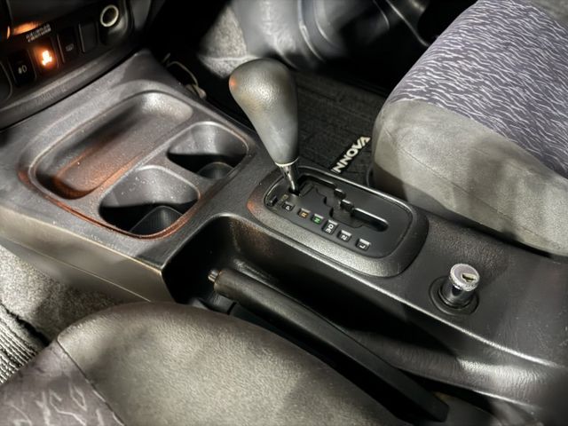 ✔便宜客貨兩用車✔2.0E版✔全新隔熱紙✔全新烤漆✔全新安卓機  第7張相片